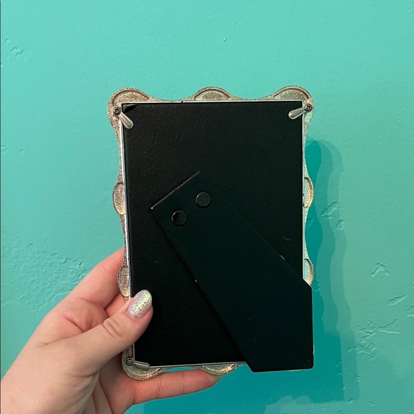 Bella Luxx Ornate Silver Frame 4 x 6 - Picture 2 of 3